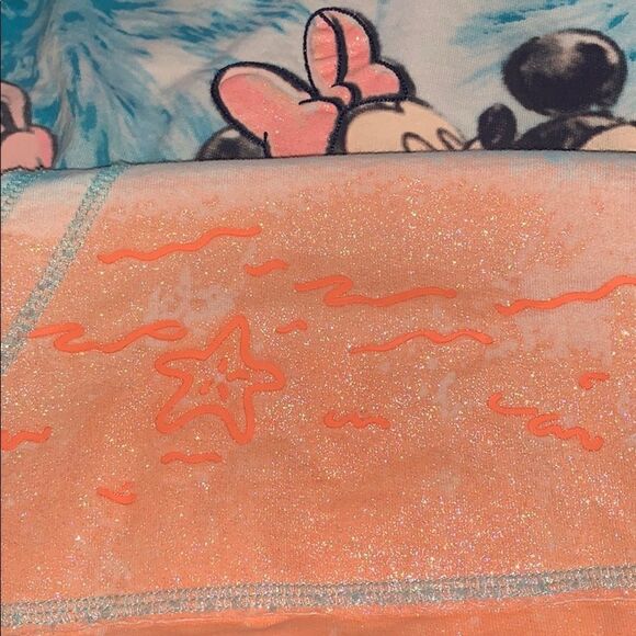 🎉HP🎉Disney Parks  sweatshirt  - Picture 6 of 6